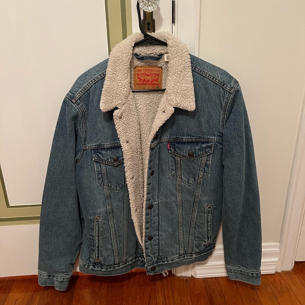 Levi’s Sherpa coat